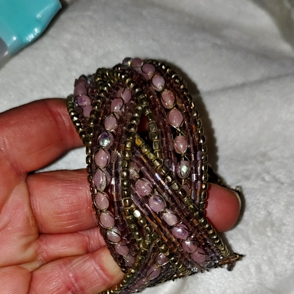 Elegant Pink and brass Beaded Bracelet